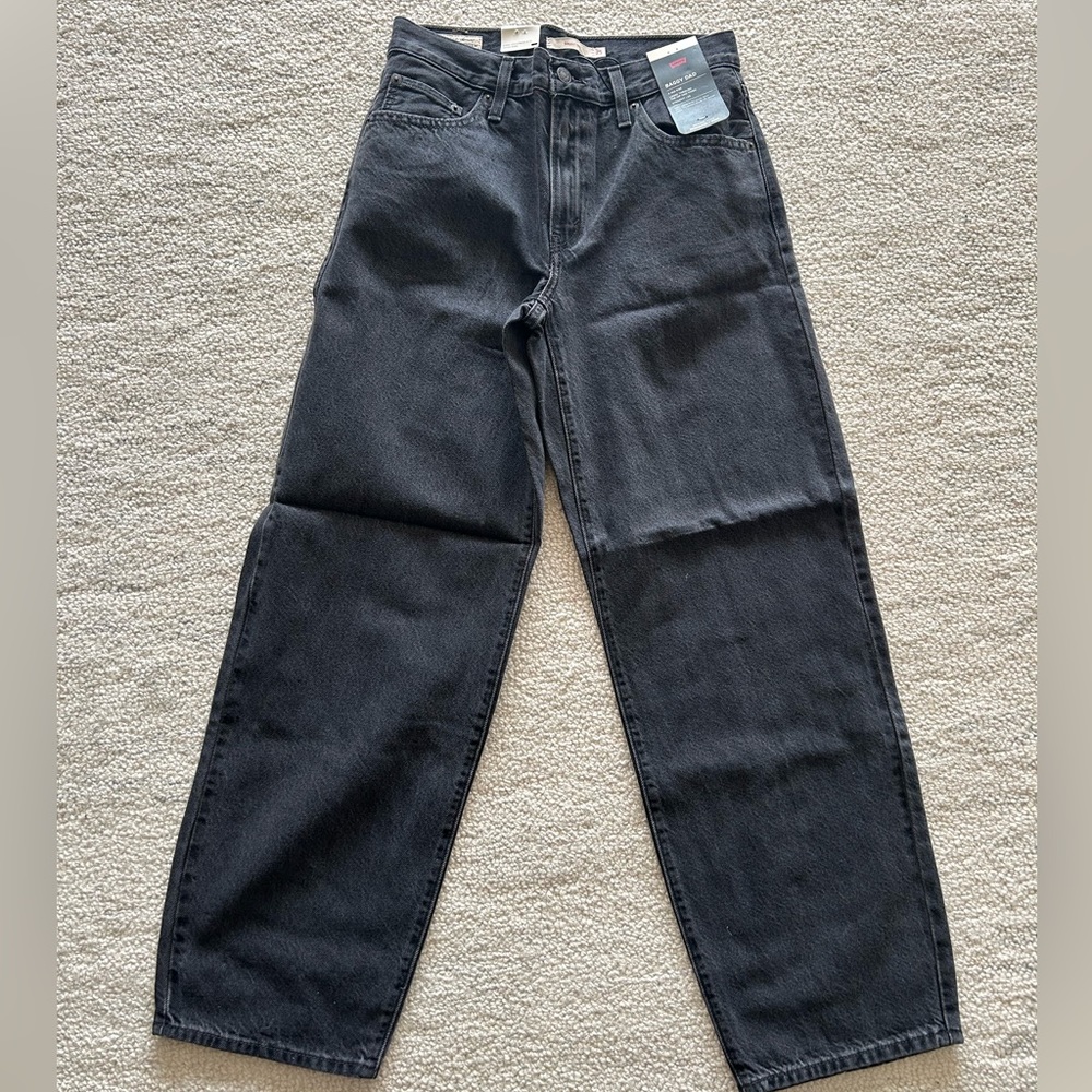Levi’s Women’s Baggy Dad - 25 x 30” - NEW WITH TAGS
